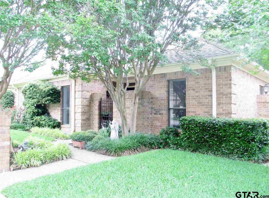 511 Buckingham Place, Tyler, TX 75701 - photo 1