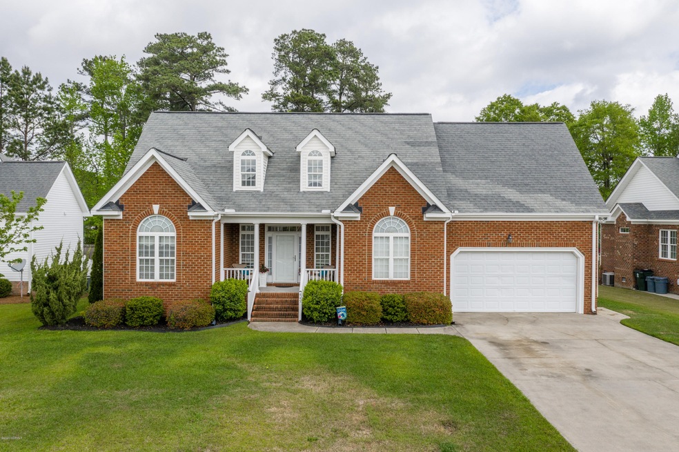 445 Williamston Dr, Winterville, NC 28590 - photo 1