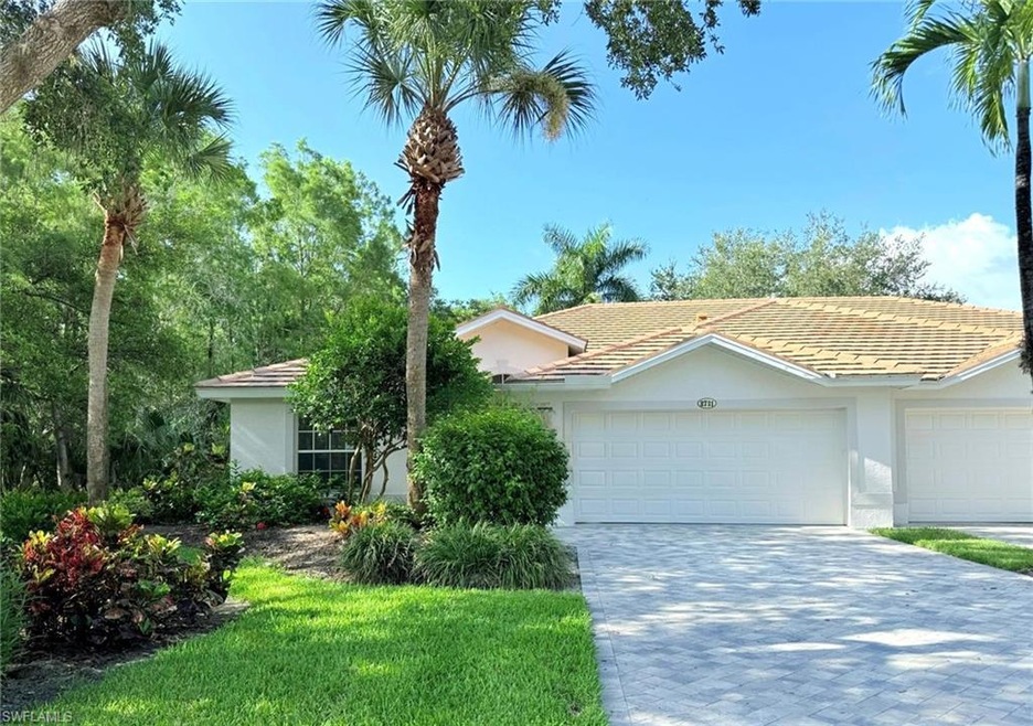 8731 Naples Heritage Dr unit D30, Naples, FL 34112 - photo 1