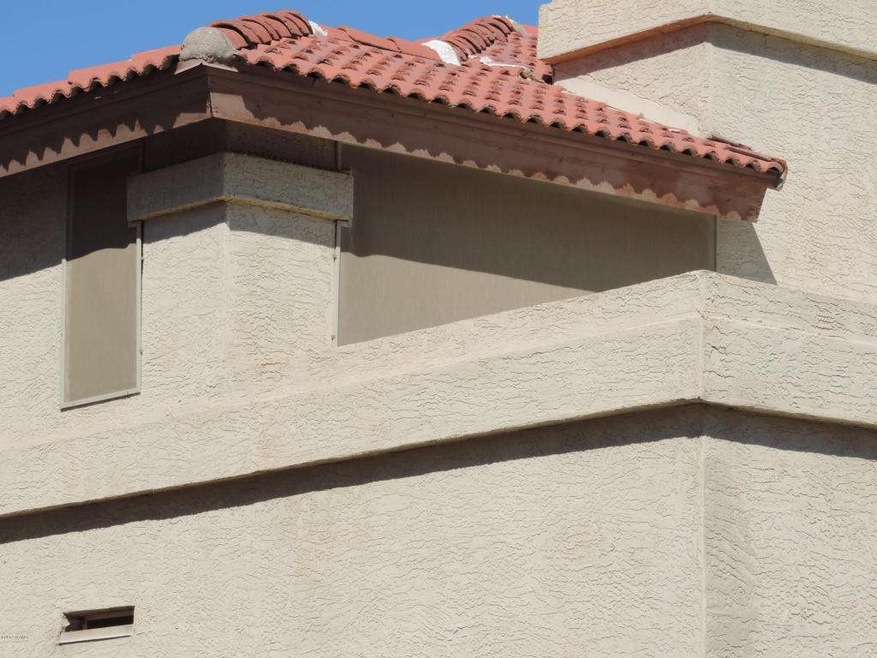 Front Screened Balcony