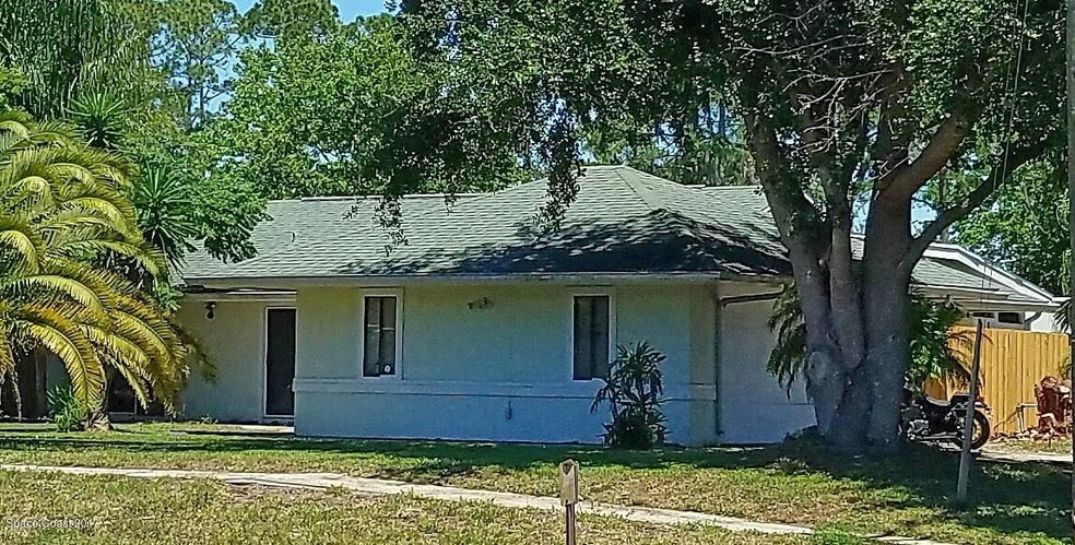 6300 Ember side