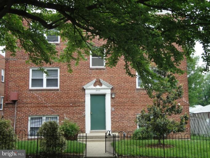 2922 O St SE unit 6, Washington, DC 20020 - photo 1