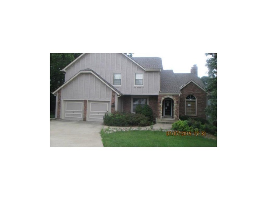 13623 W 75th Place, Shawnee, KS 66216 - photo 1