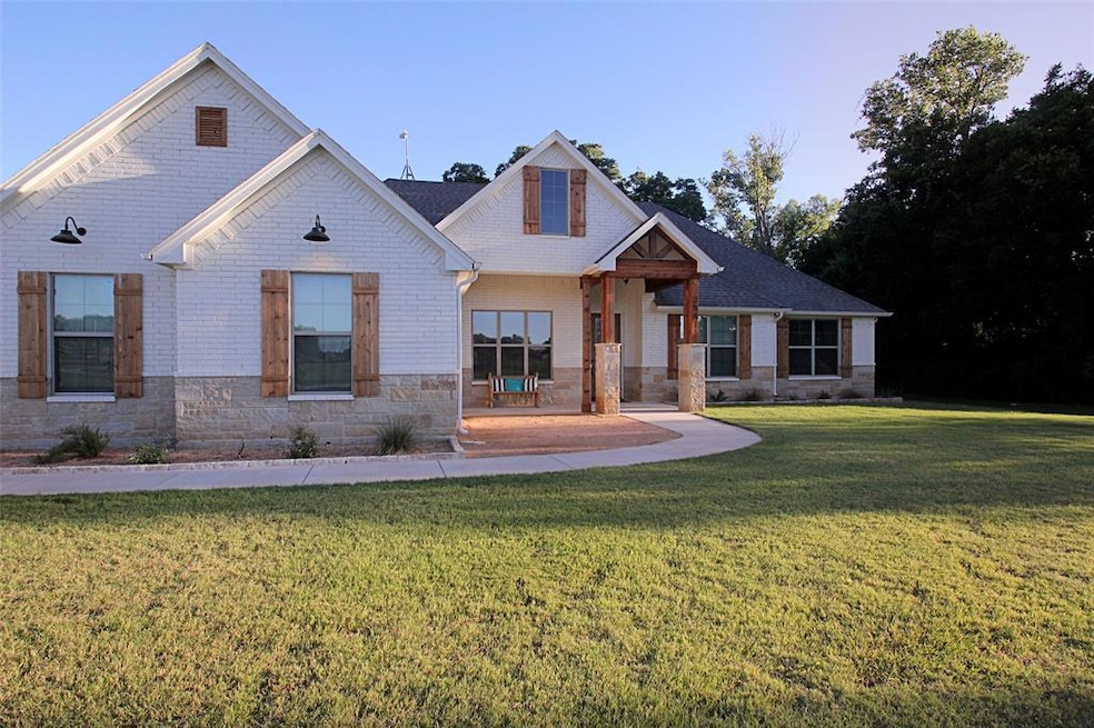 2581 Peel Rd, Springtown, TX 76082 - photo 1