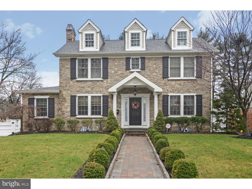 352 Hickory Ln, Haddonfield, NJ 08033 - photo 1