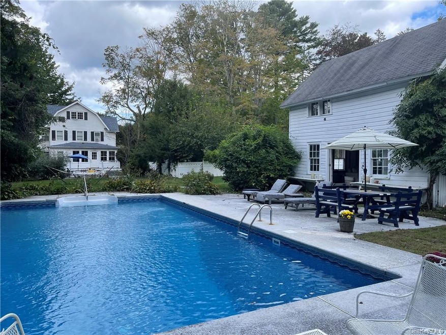 544 King St, Chappaqua, NY 10514 - photo 1