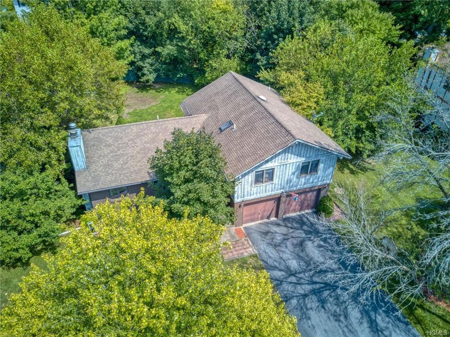 3 Thornberry Way, Poughkeepsie, NY 12603 - photo 1