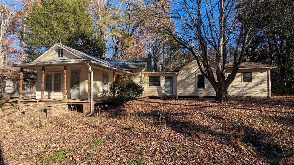 5257 Seagrove Plank Rd, Asheboro, NC 27205 - photo 1