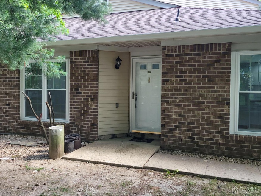 Sold $346,000 • Co-Listing Agent