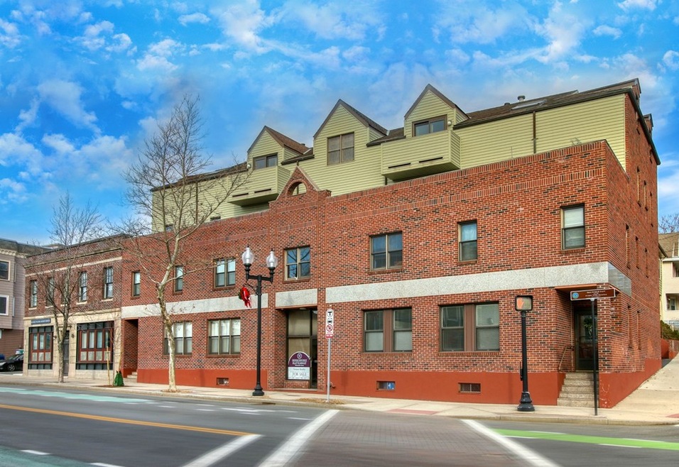 657 Somerville Ave, Somerville, MA 02143 - photo 1