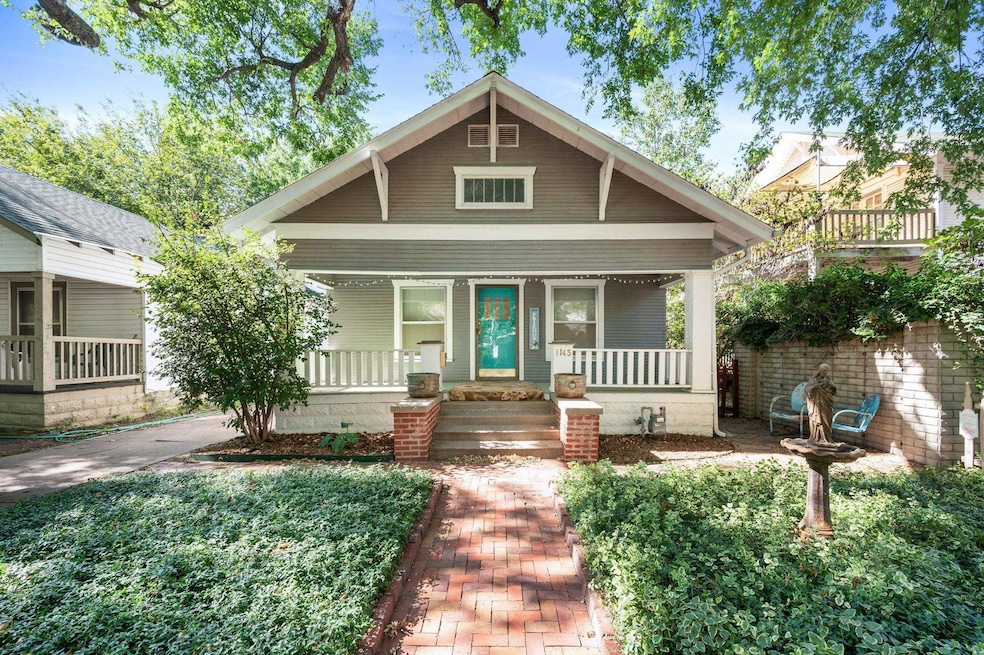 1143 N Coolidge Ave, Wichita, KS 67203 - photo 1