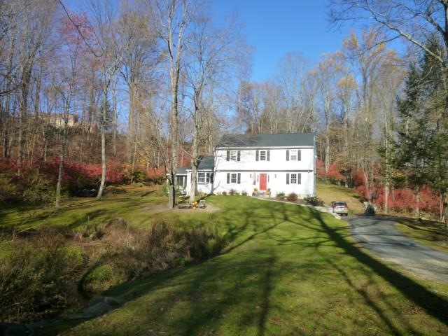 62 Nursery Rd, Ridgefield, CT 06877 - photo 1