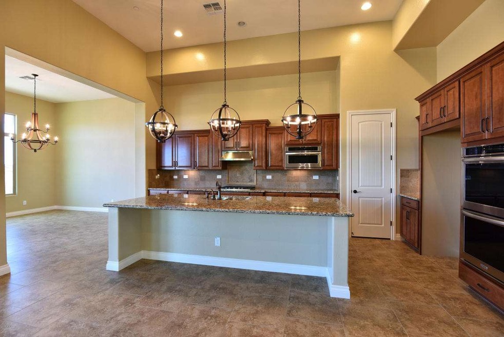 Kitchen 5