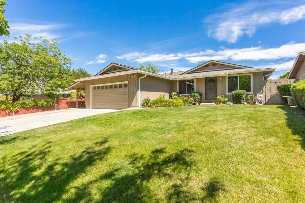 1433 Pleasant St, Medford, OR 97504 - photo 1