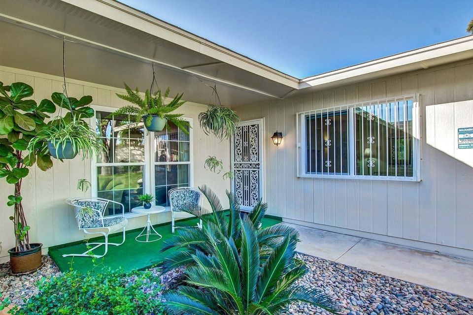 17025 N Pinion Ln, Sun City, AZ 85373 - photo 1