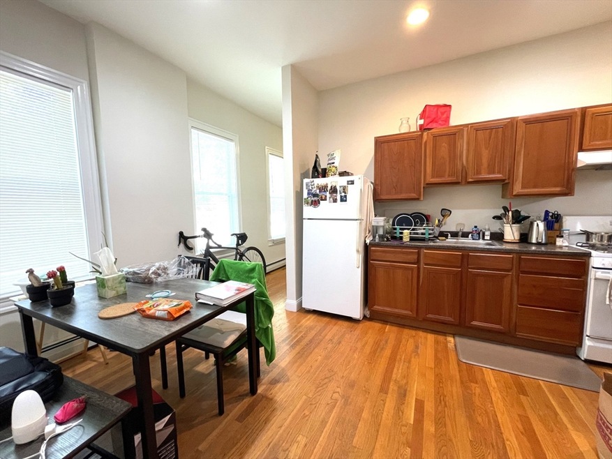 1 Mclean Place unit 1, Cambridge, MA 02140 - photo 1