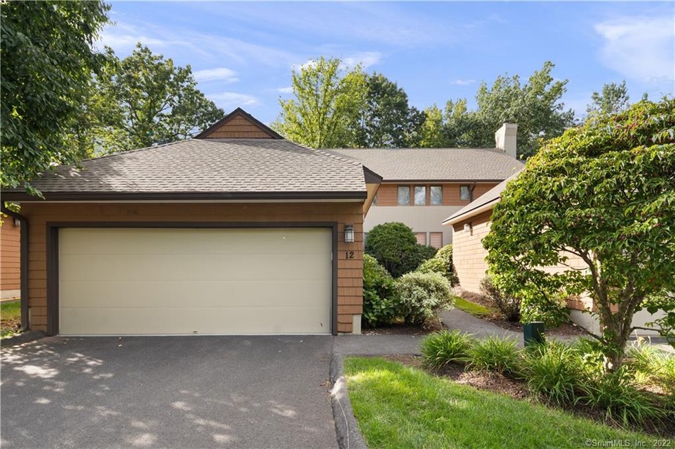 12 Chateau Margaux unit 12, Bloomfield, CT 06002 - photo 1