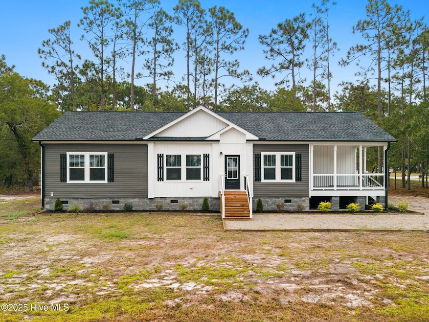 Pending $299,900 • Co-Listing Agent