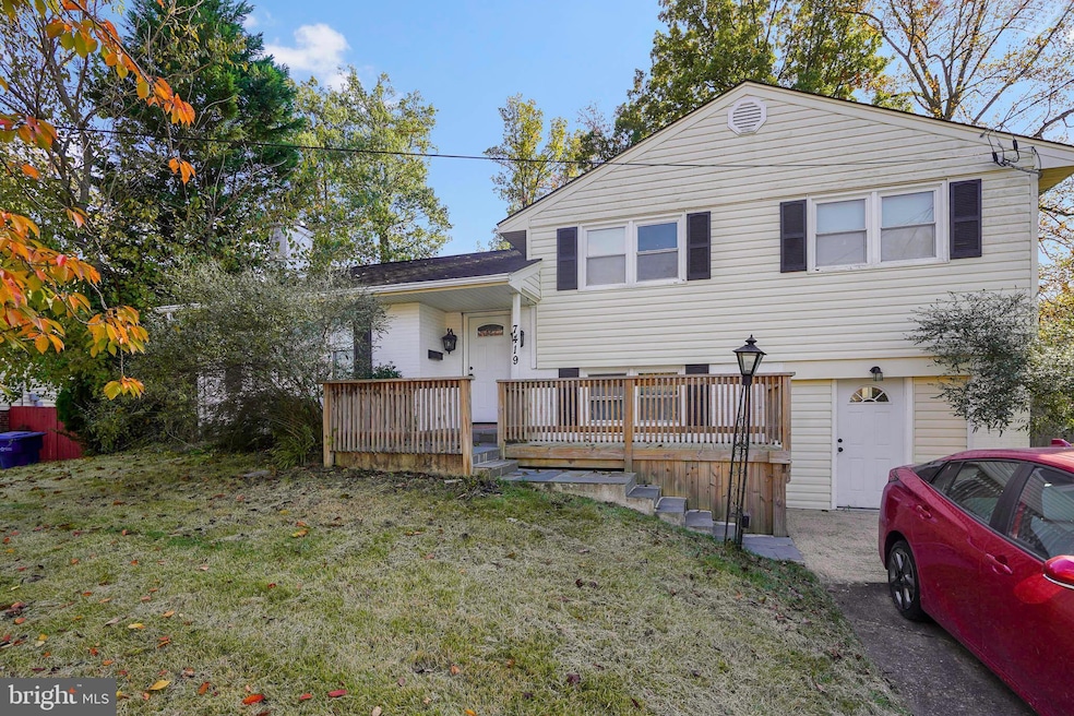 7419 Farnum St, Springfield, VA 22151 - photo 1