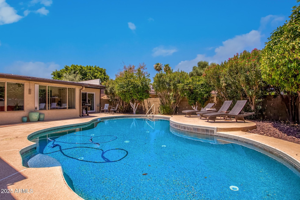 2118 E Pebble Beach Dr, Tempe, AZ 85282 - photo 1