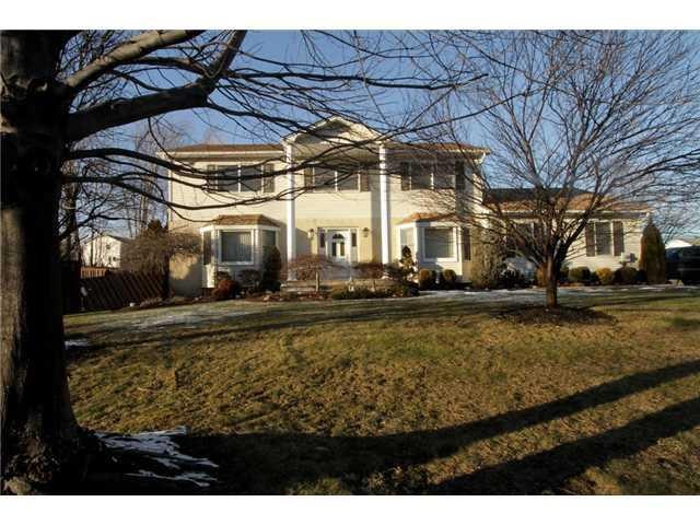 2 Nytko Dr, Pomona, NY 10970 - photo 1