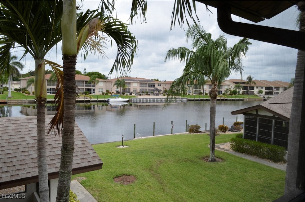 4528 SE 5th Place unit 8, Cape Coral, FL 33904 - photo 1