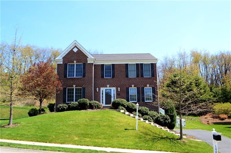 1607 Robin Court
