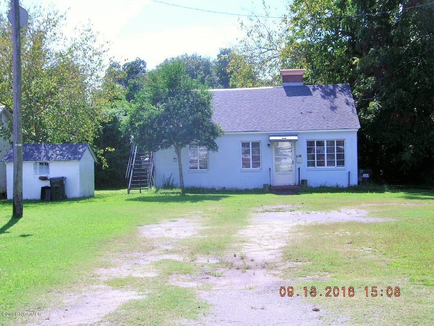 715 E Front St 1