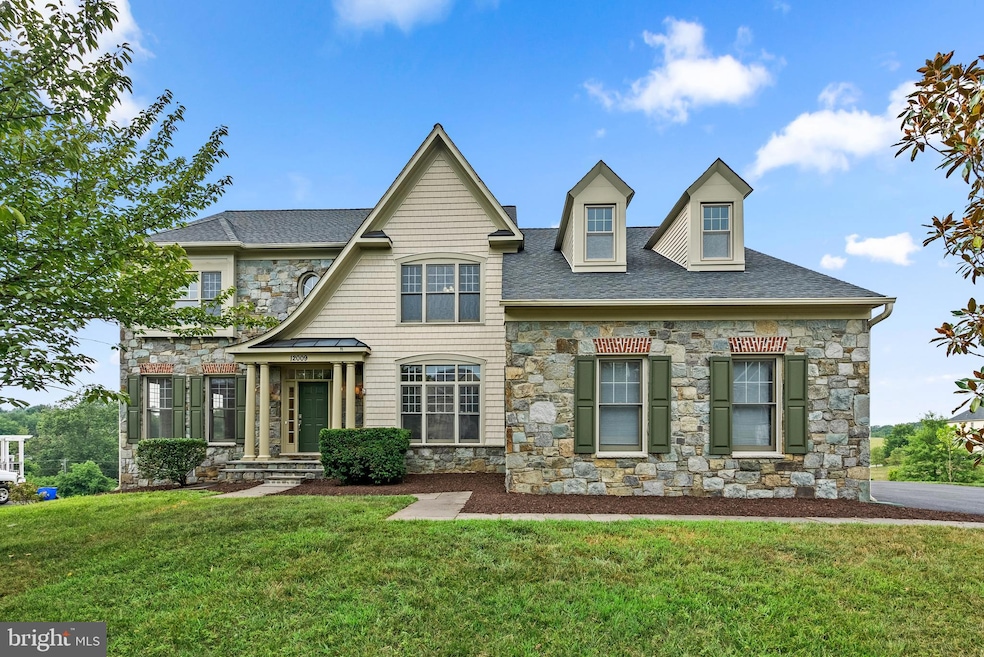 12009 Tregoning Place, Clarksburg, MD 20871 - photo 1