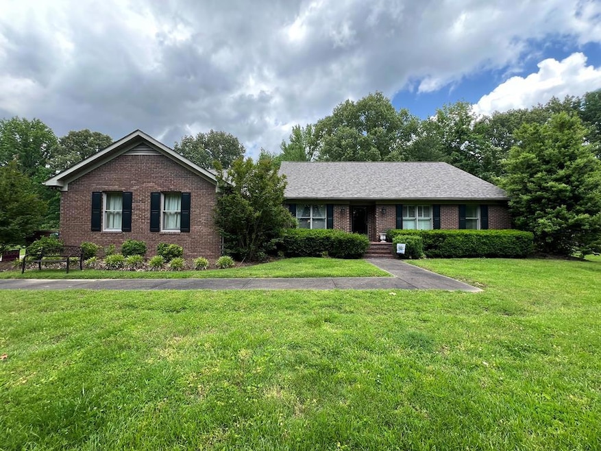 Pending $399,900