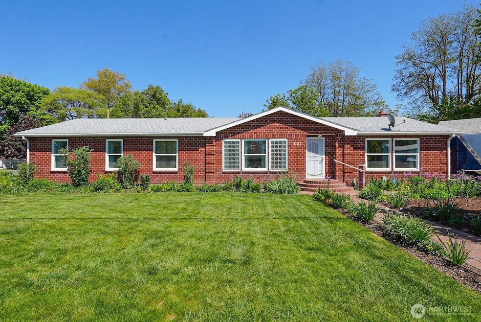 For Sale $408,000