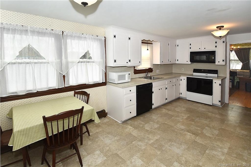 57 Kibbe Rd, Ellington, CT 06029 - photo 1