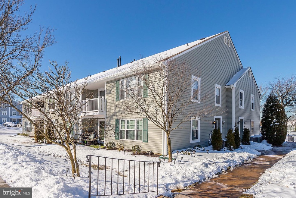 336 Surrey Ct unit 336, Sewell, NJ 08080 - photo 1