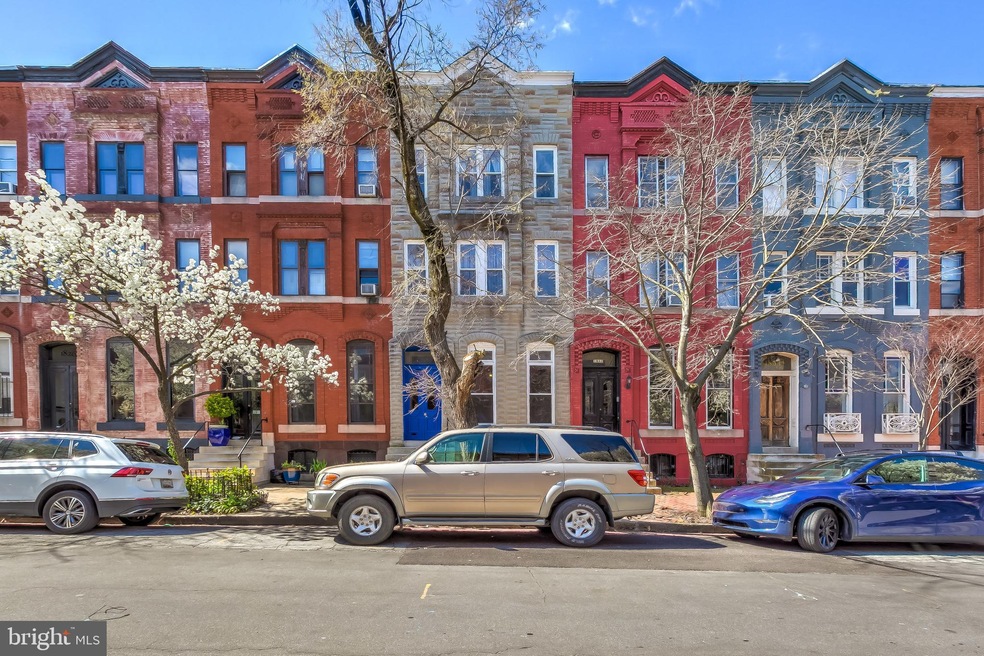 1830 Bolton St, Baltimore, MD 21217 - photo 1