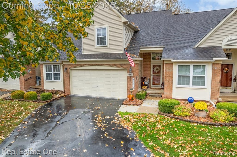 5580 Elmhurst Dr unit 183, Trenton, MI 48183 - photo 1