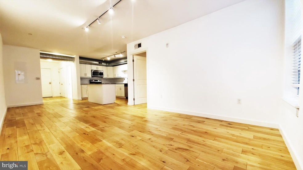 226 Church St unit 216, Philadelphia, PA 19106 - photo 1