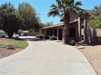 Front-Circular Driveway