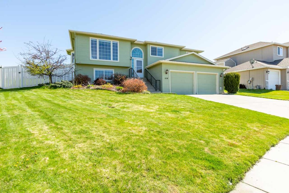 1114 N Fox Ridge Rd, Medical Lake, WA 99022 - photo 1