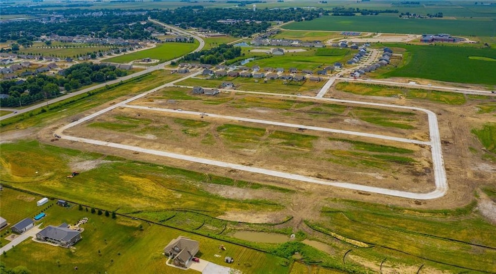 1119 Willow Dr, Huxley, IA 50124 - photo 1