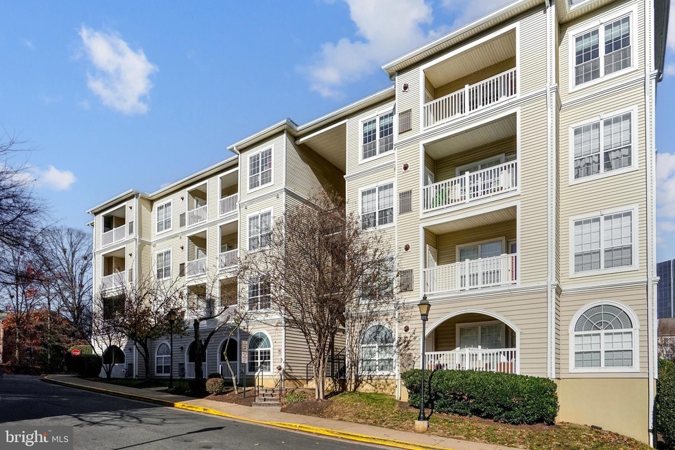 4561 Strutfield Ln unit 3313, Alexandria, VA 22311 - photo 1
