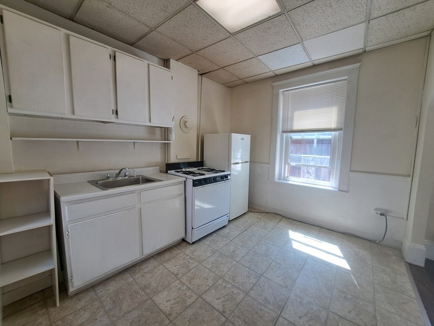 60 Prince St unit 9, Boston, MA 02113 - photo 1