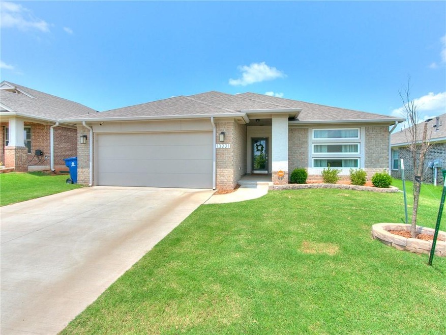 13221 SW 3rd St, Yukon OK