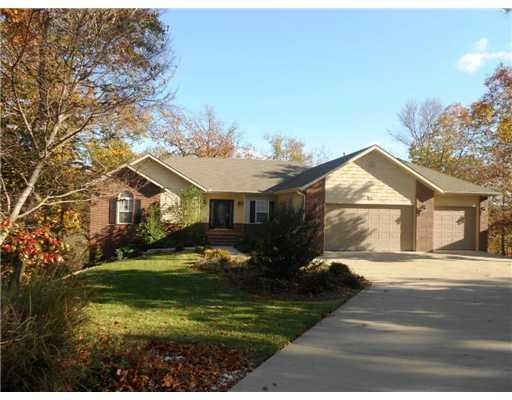 Exterior Front. Level drive off culdesac, profesio