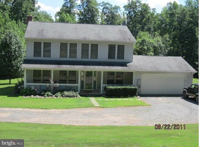 40655 Vilgrain Farm Ln, Aldie, VA 20105 - photo 1