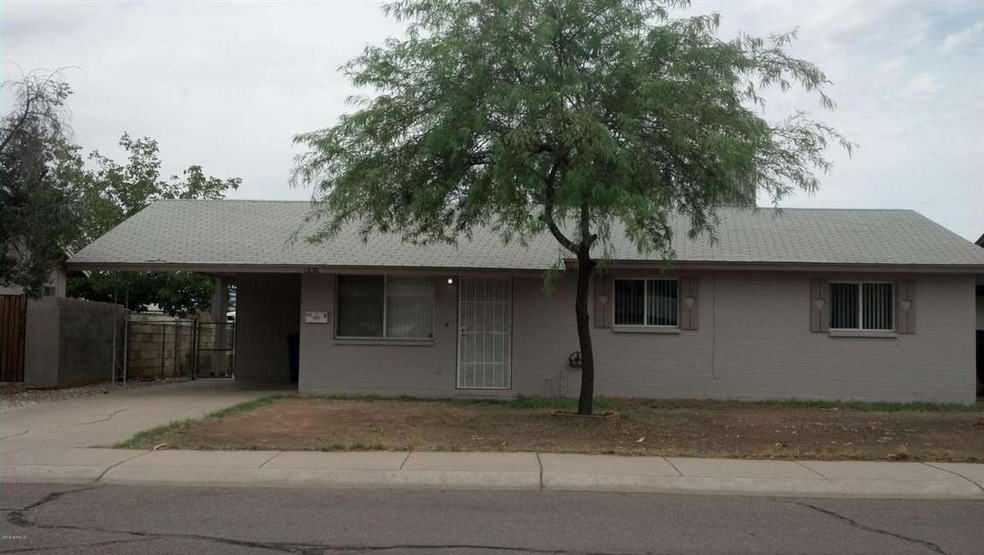 Front 1638 W Inverness