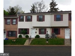 12 Sawmill Run, Norristown, PA 19401 - photo 1