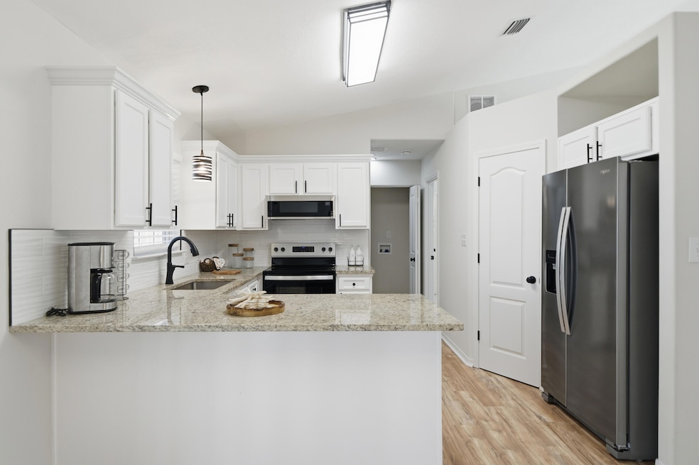 4360 Marilyn Ct, Gulf Breeze, FL 32563 - photo 1