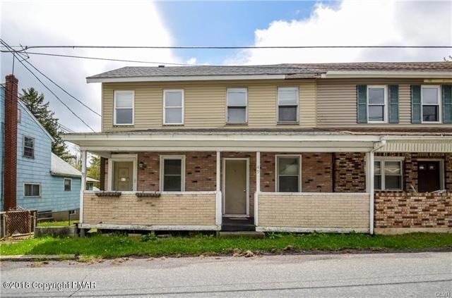 48-49 E Main St, Hazleton, PA 18201 - photo 1