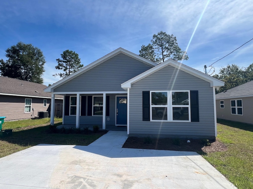 13 Imaginary Ln, Crawfordville, FL 32327 - photo 1