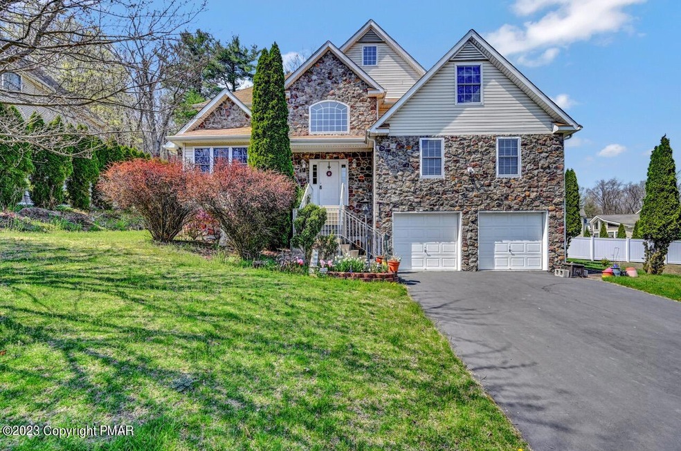 782 Wedgewood Lake Dr 01 Large
